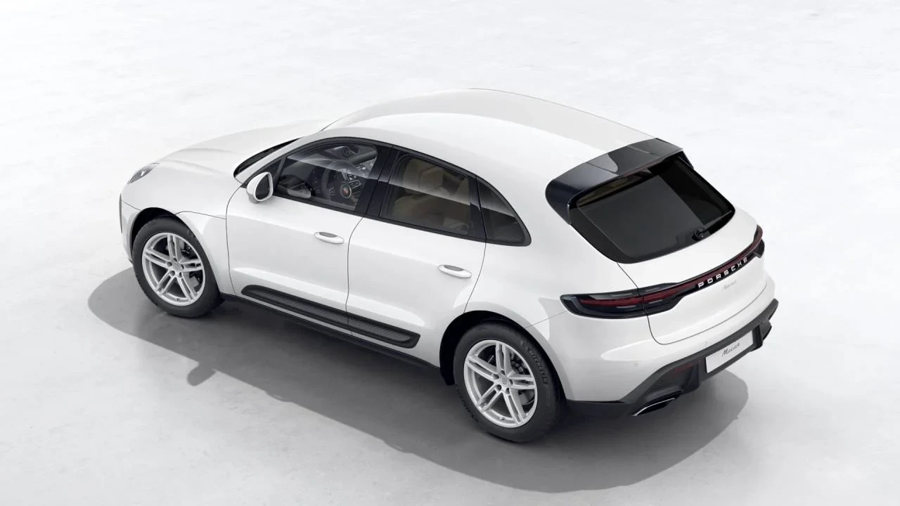 2026 Porsche Macan Electric - Image 4 of 10