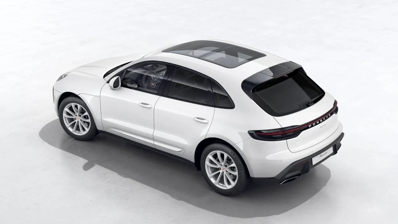 2026 Porsche Macan Electric - Image 4 of 10