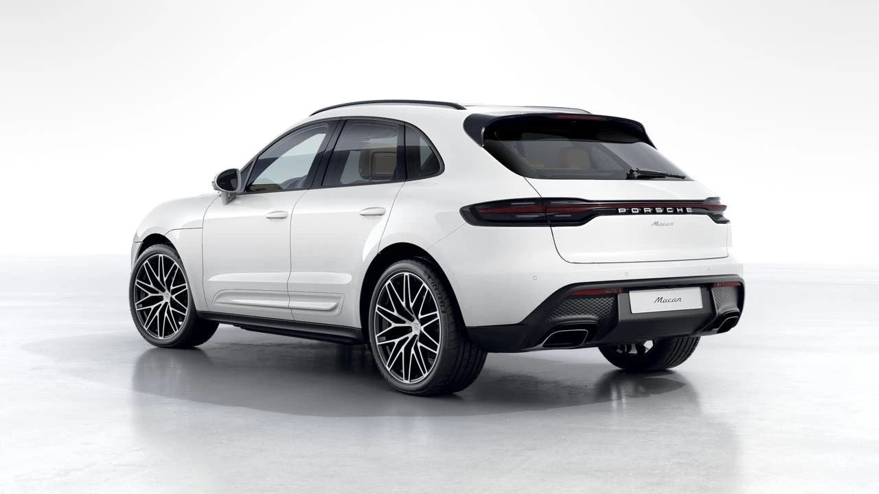 2026 Porsche Macan Electric - Image 3 of 10