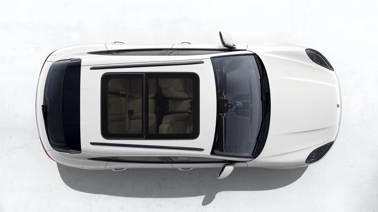 2026 Porsche Macan Electric - Image 5 of 10