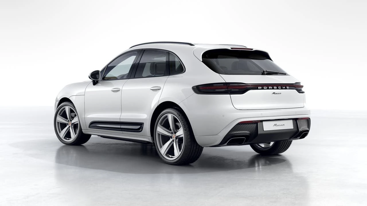2026 Porsche Macan Electric - Image 3 of 10