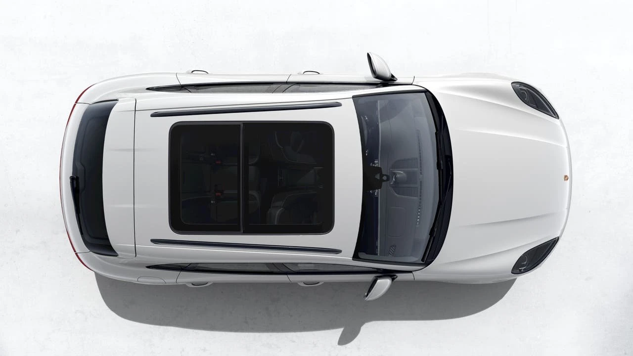 2026 Porsche Macan Electric - Image 5 of 10