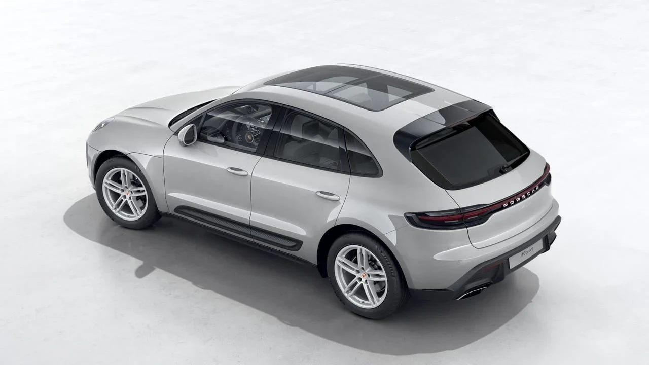 2026 Porsche Macan Electric - Image 4 of 10