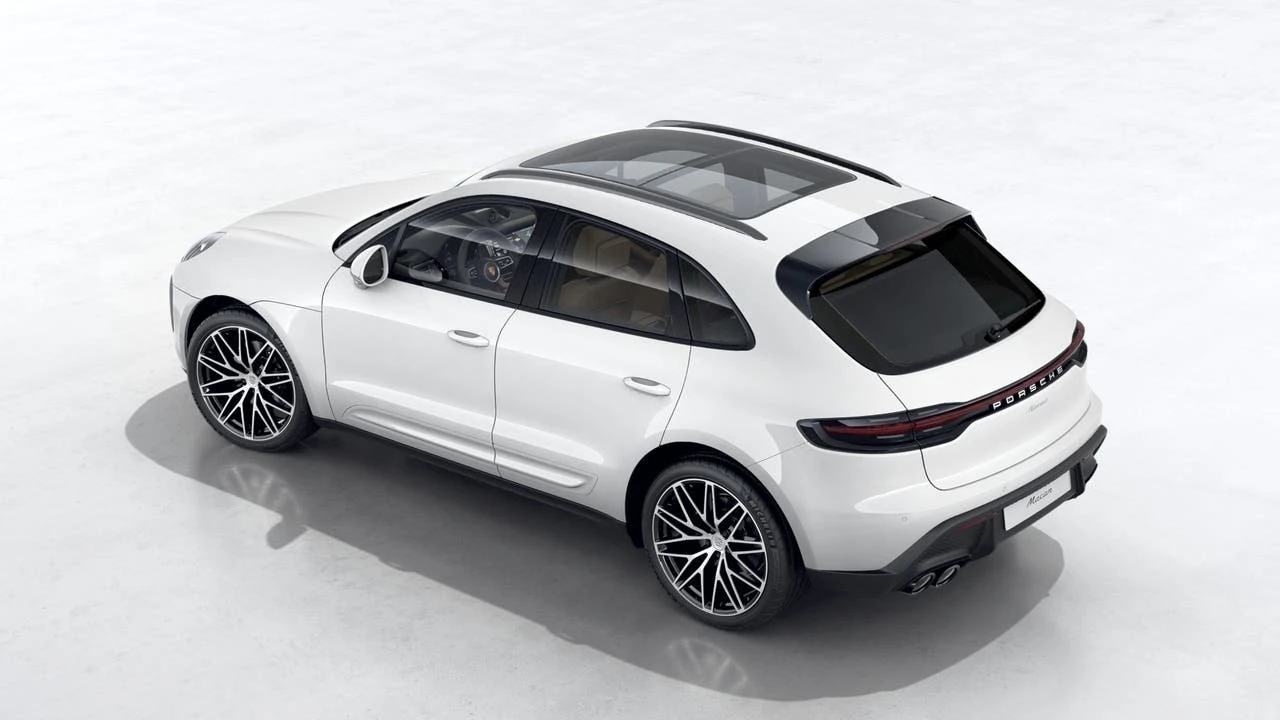 2026 Porsche Macan Electric - Image 4 of 10
