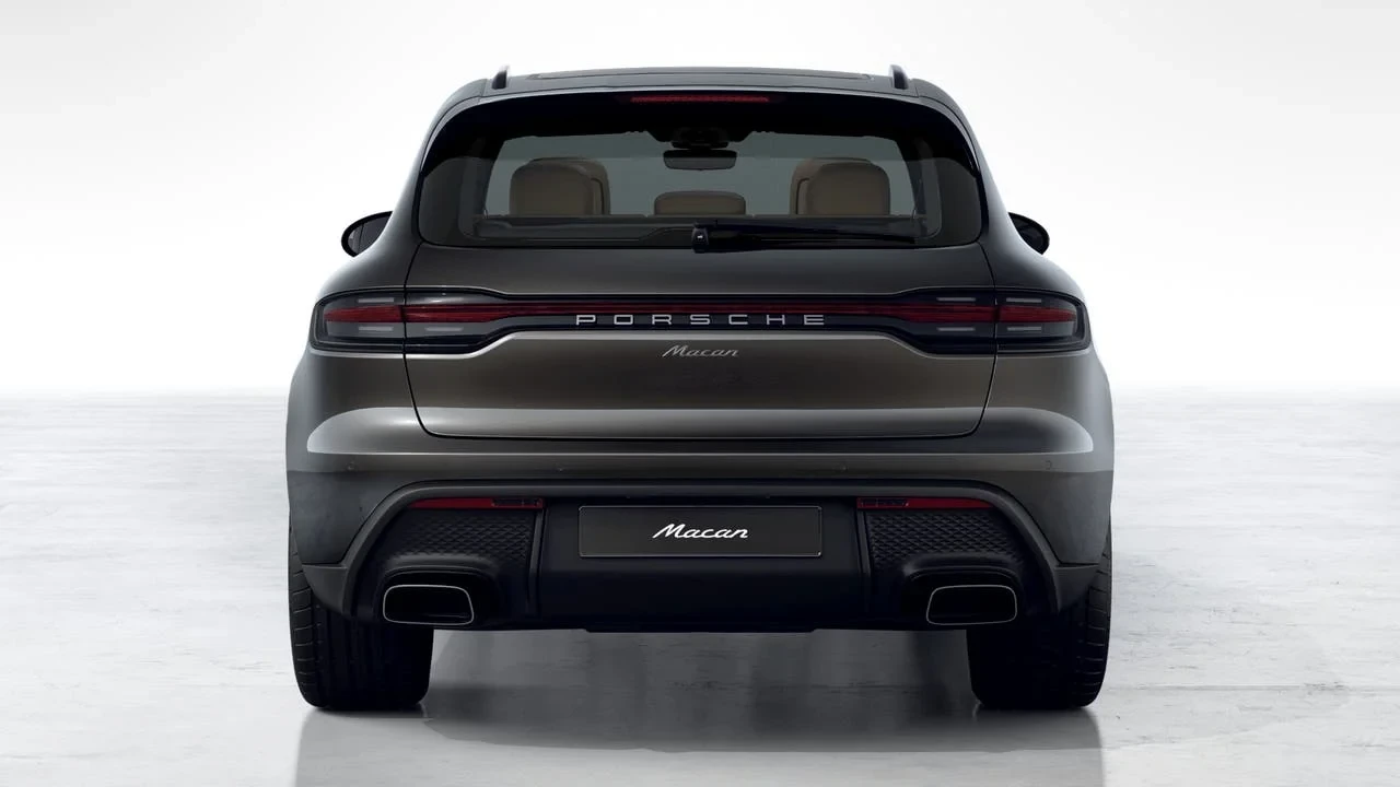 2026 Porsche Macan - Image 7 of 10