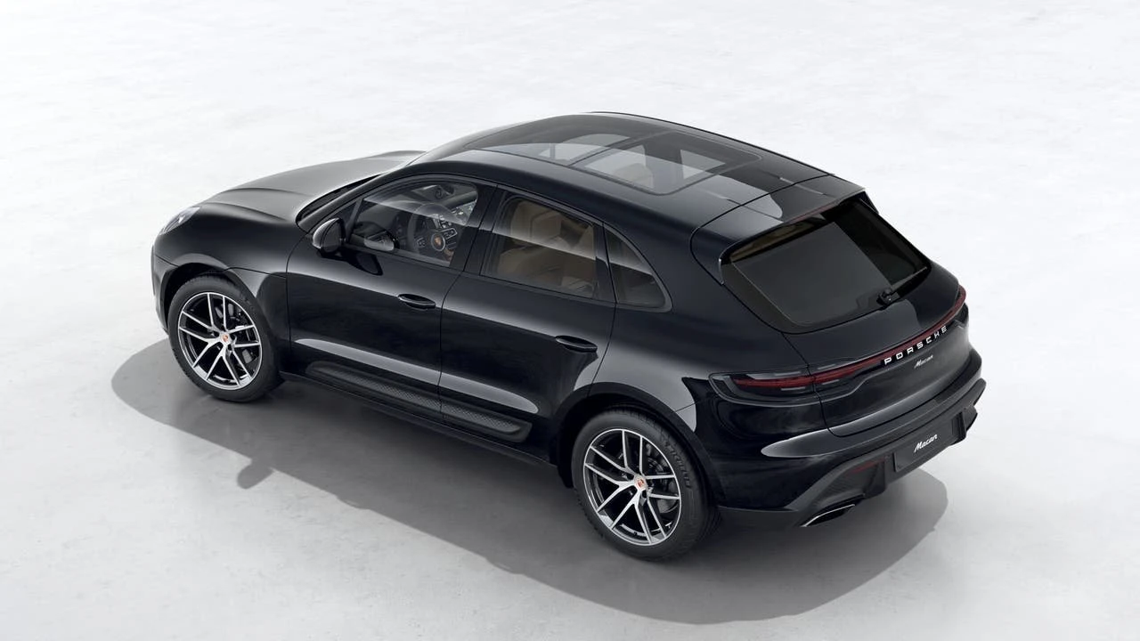 2026 Porsche Macan Electric - Image 4 of 10