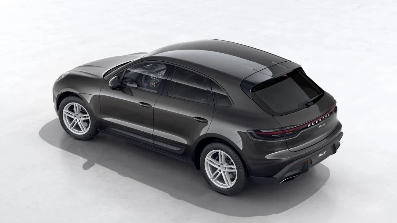 2026 Porsche Macan Electric - Image 4 of 10