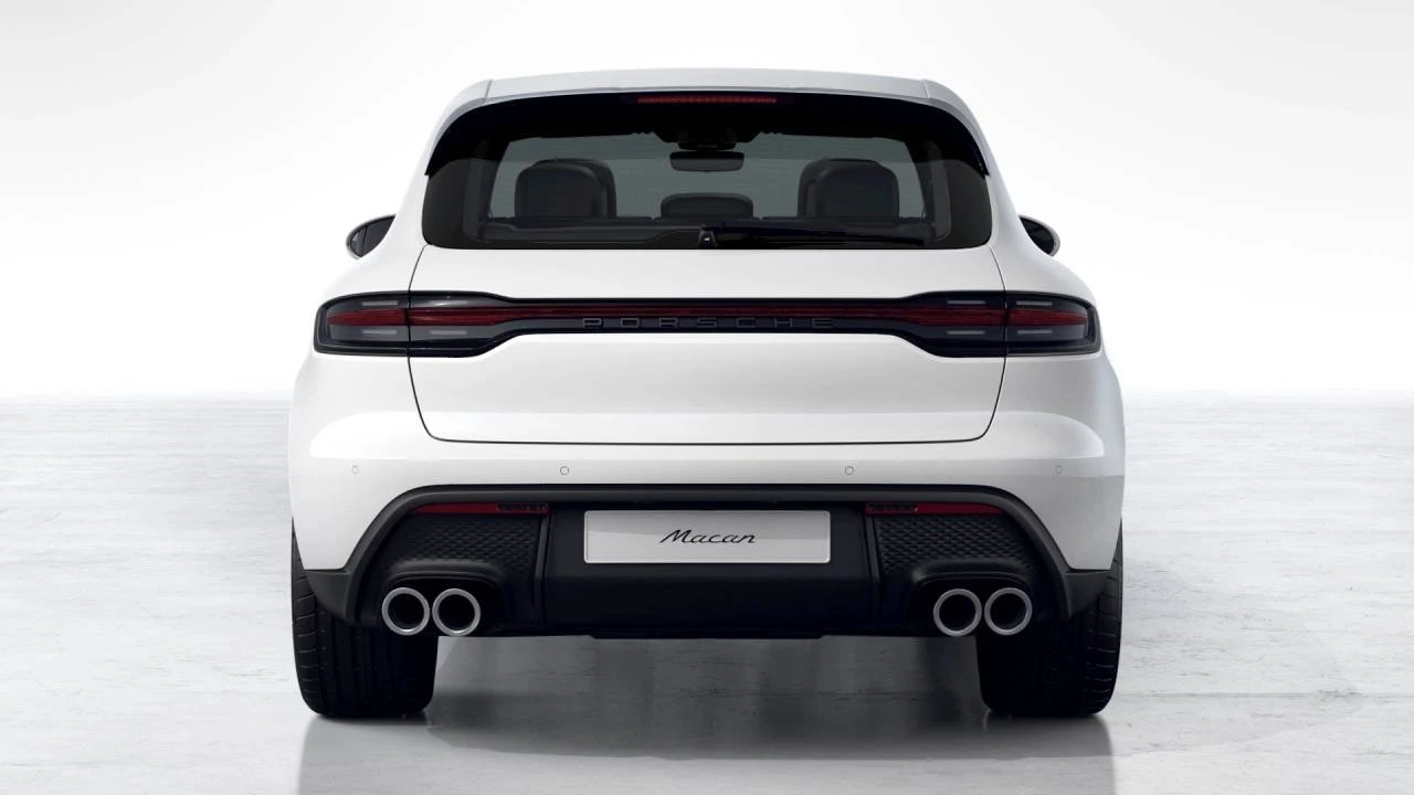 2026 Porsche Macan Electric - Image 7 of 10