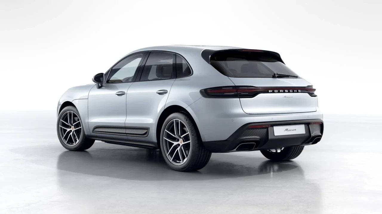 2026 Porsche Macan Electric - Image 3 of 10