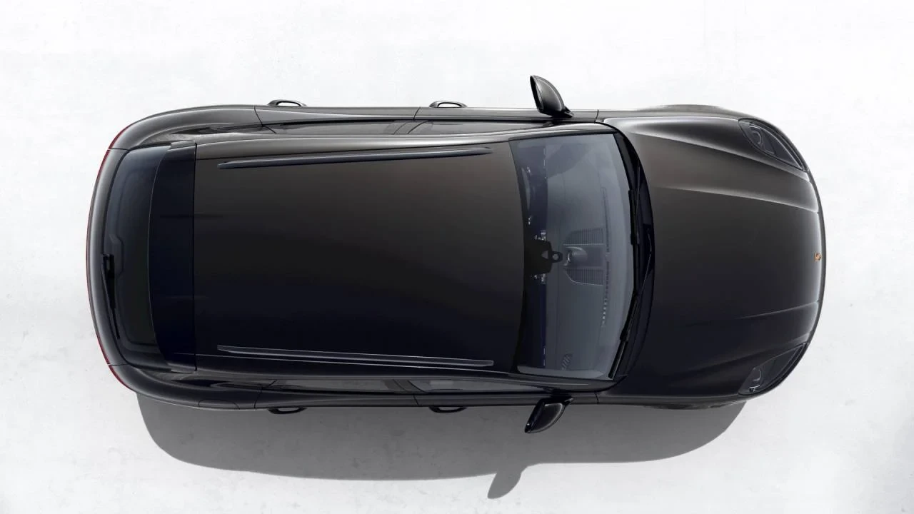 2026 Porsche Macan - Image 5 of 10