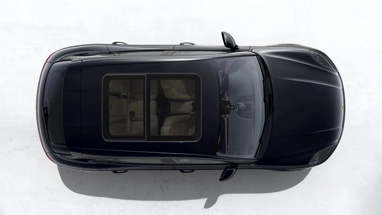 2026 Porsche Macan Electric - Image 5 of 10