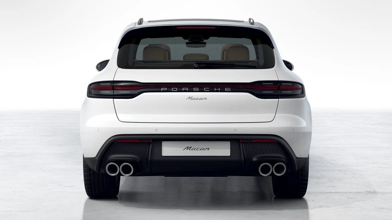 2026 Porsche Macan Electric - Image 7 of 10