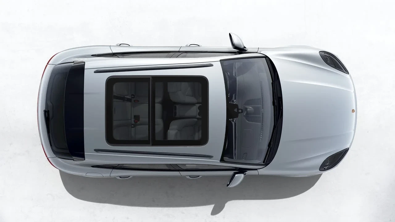 2026 Porsche Macan - Image 5 of 10