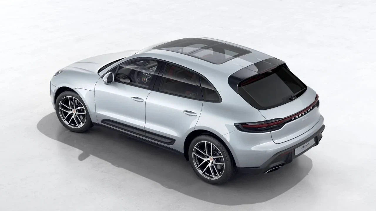 2026 Porsche Macan Electric - Image 4 of 10