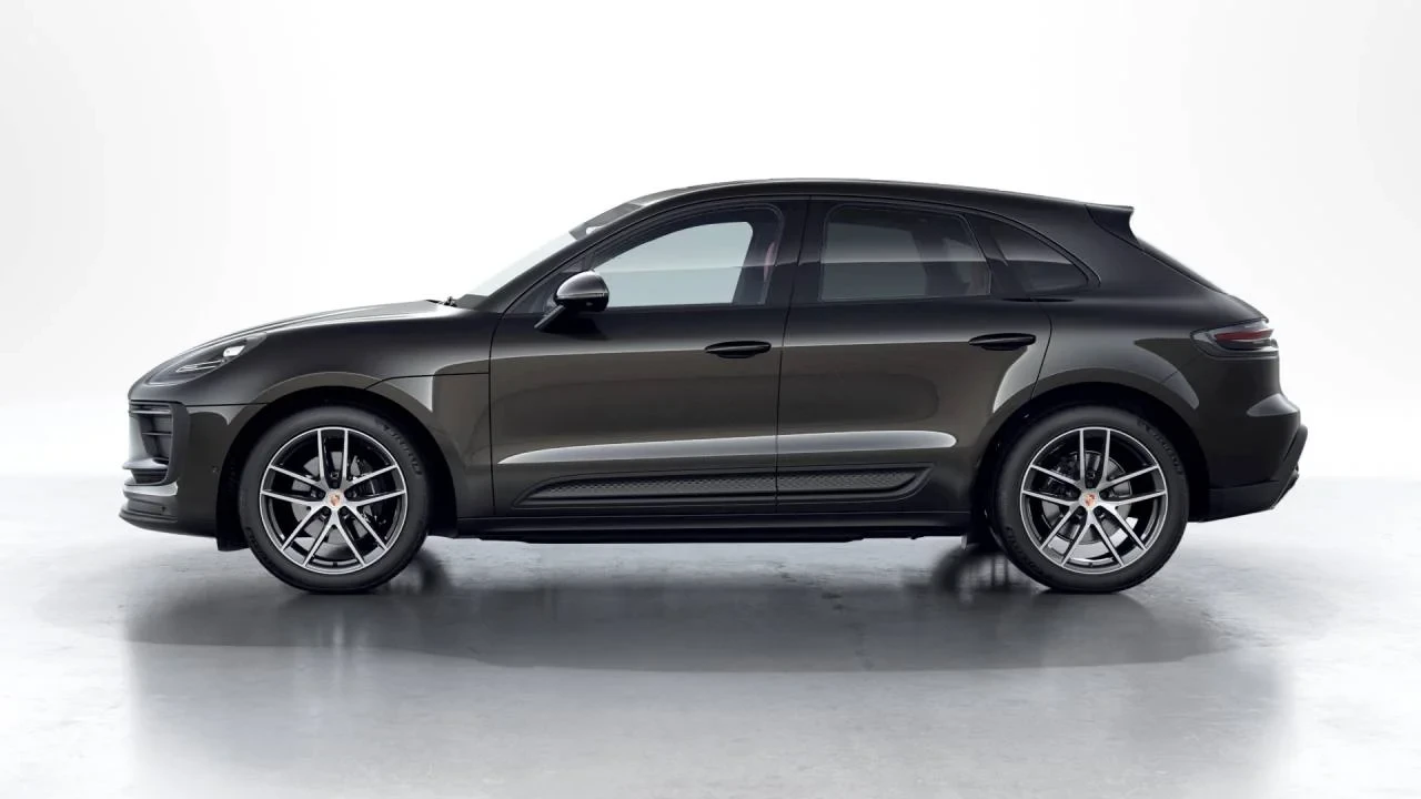 2026 Porsche Macan Electric - Image 2 of 10