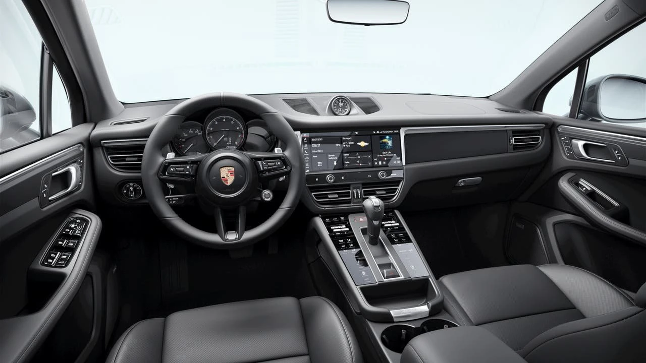 2026 Porsche Macan Electric - Image 9 of 10
