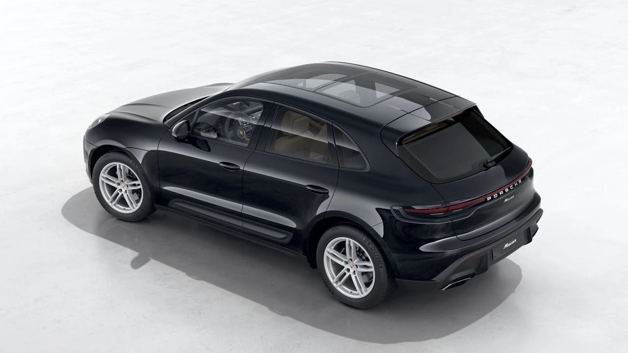 2026 Porsche Macan Electric - Image 4 of 10