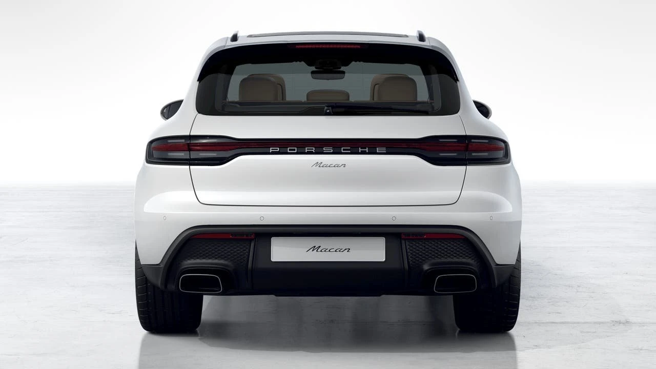 2026 Porsche Macan - Image 7 of 10