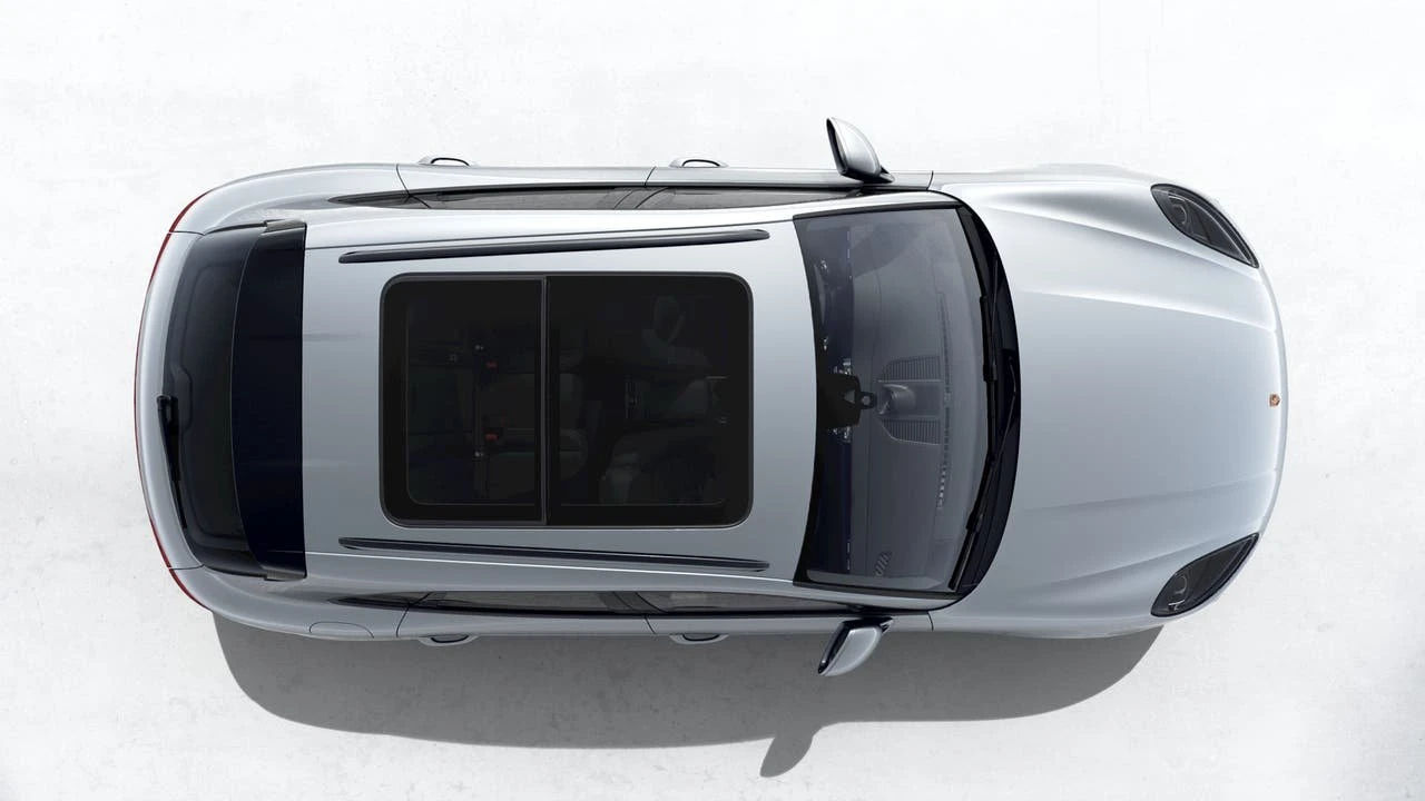 2026 Porsche Macan Electric - Image 5 of 10