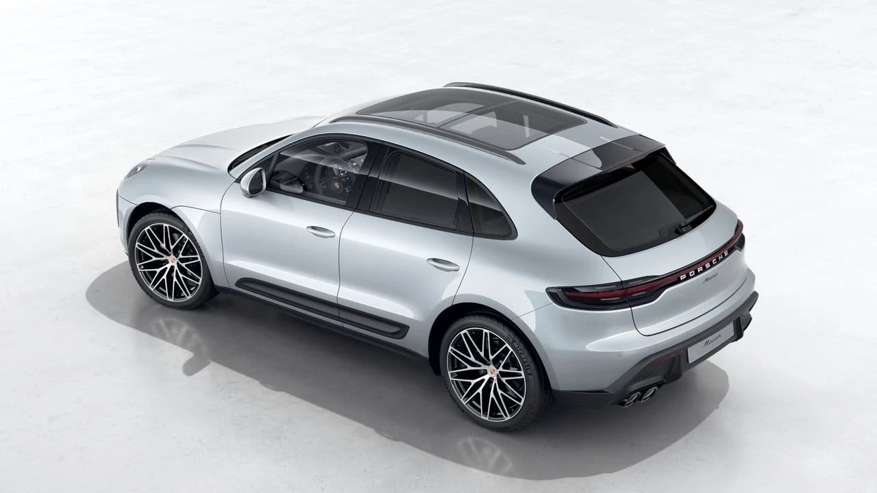 2026 Porsche Macan Electric - Image 4 of 10