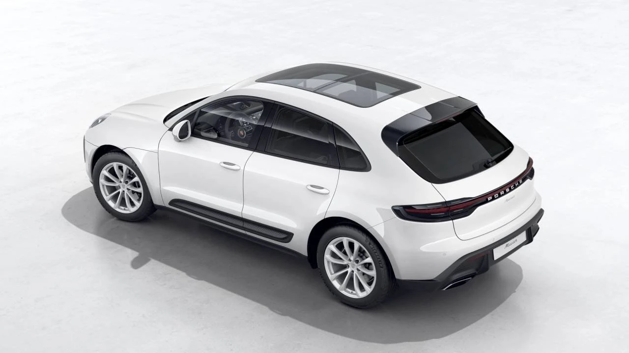 2026 Porsche Macan Electric - Image 4 of 10