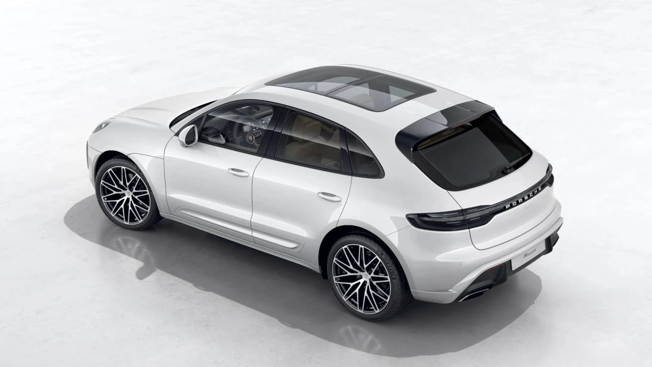 2026 Porsche Macan Electric - Image 4 of 10