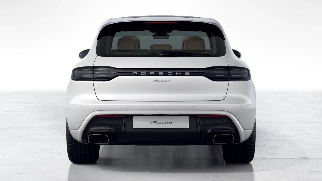 2026 Porsche Macan Electric - Image 7 of 10