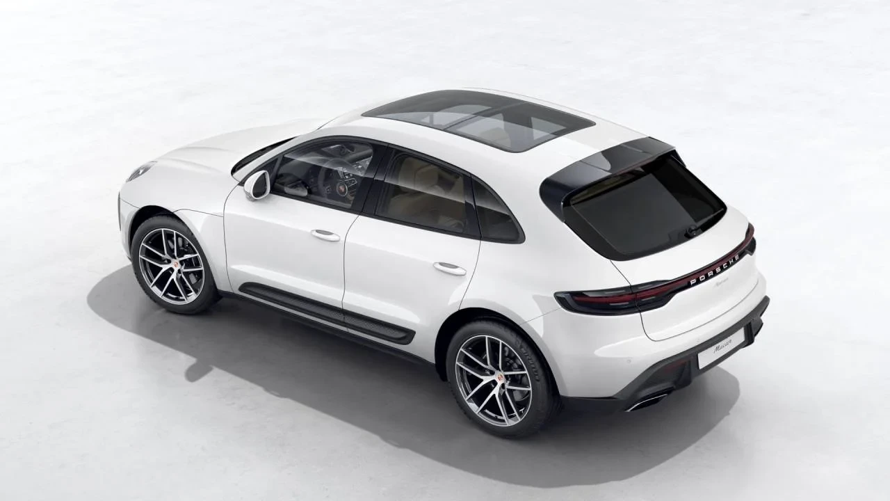 2026 Porsche Macan Electric - Image 4 of 10