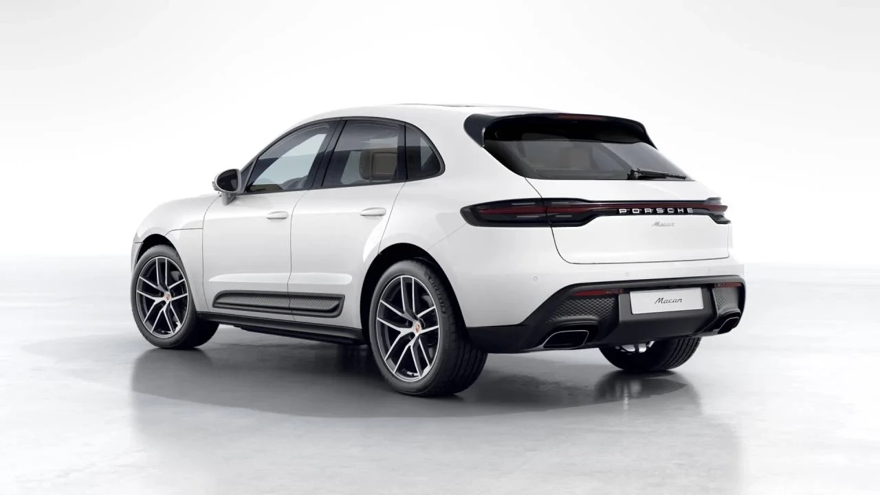 2026 Porsche Macan Electric - Image 3 of 10