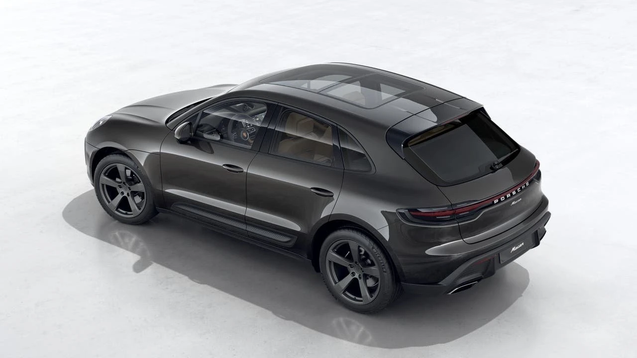 2026 Porsche Macan Electric - Image 4 of 10