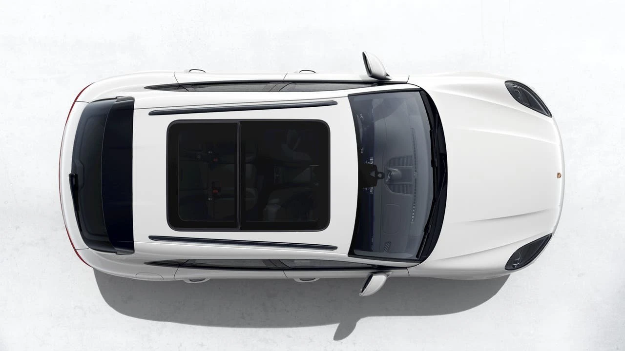 2026 Porsche Macan Electric - Image 5 of 10