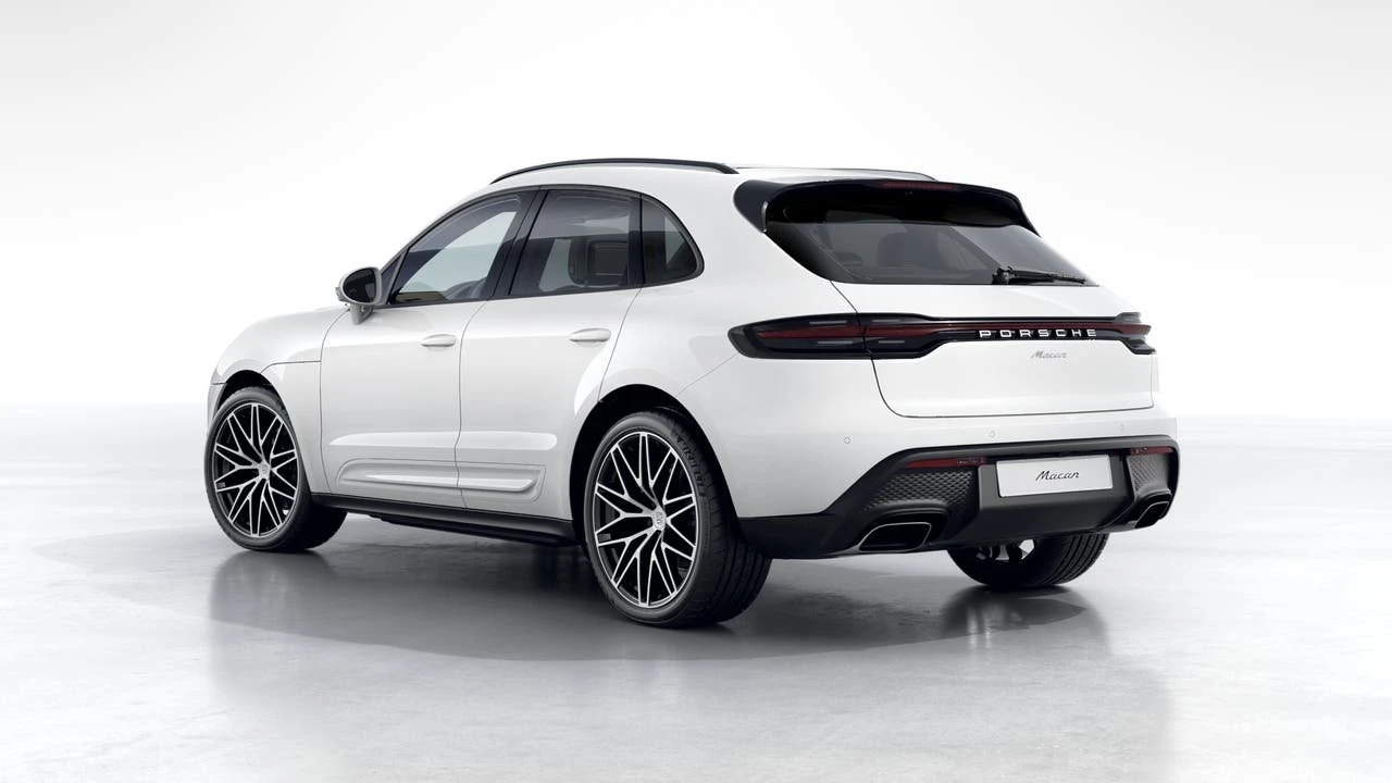 2026 Porsche Macan Electric - Image 3 of 10