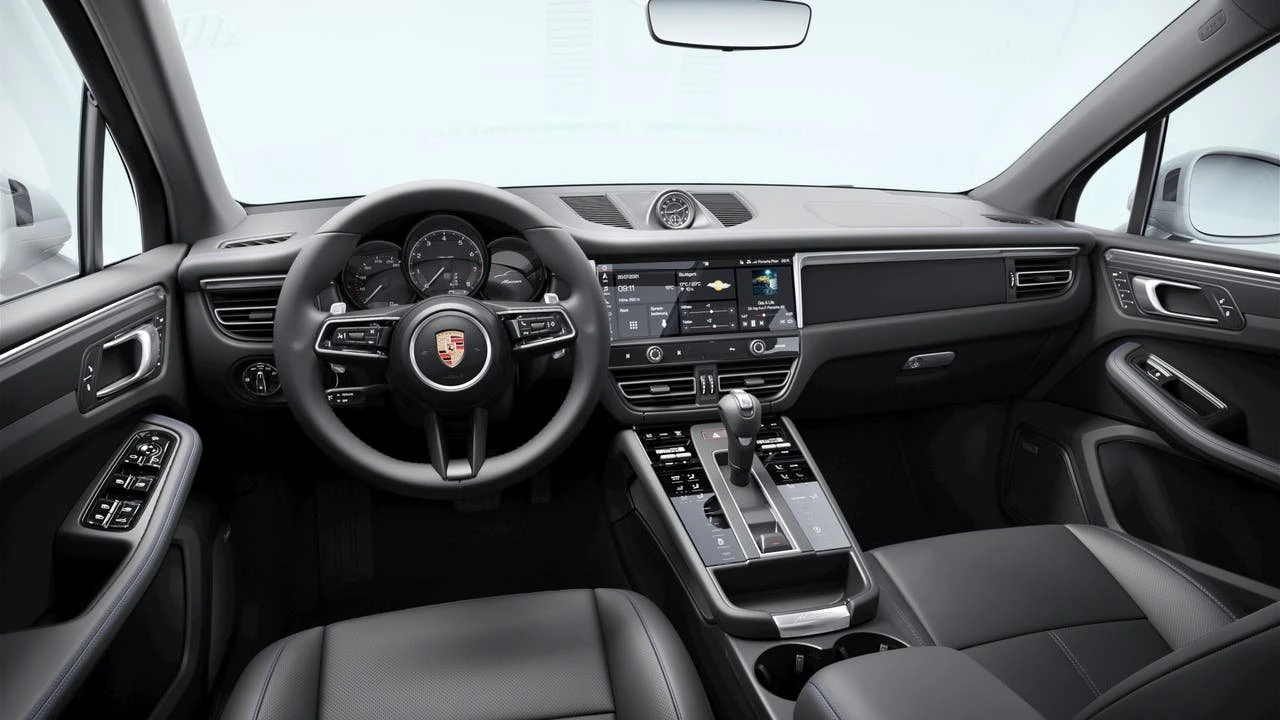 2026 Porsche Macan Electric - Image 9 of 10