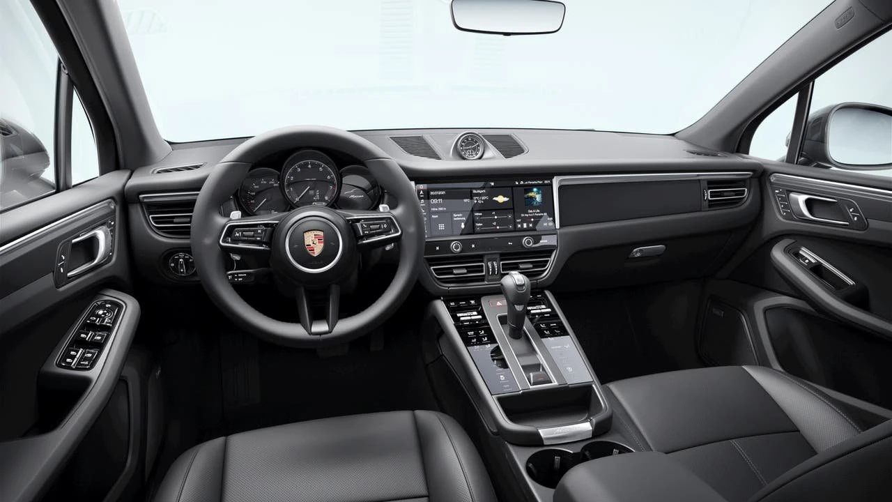 2026 Porsche Macan Electric - Image 9 of 10
