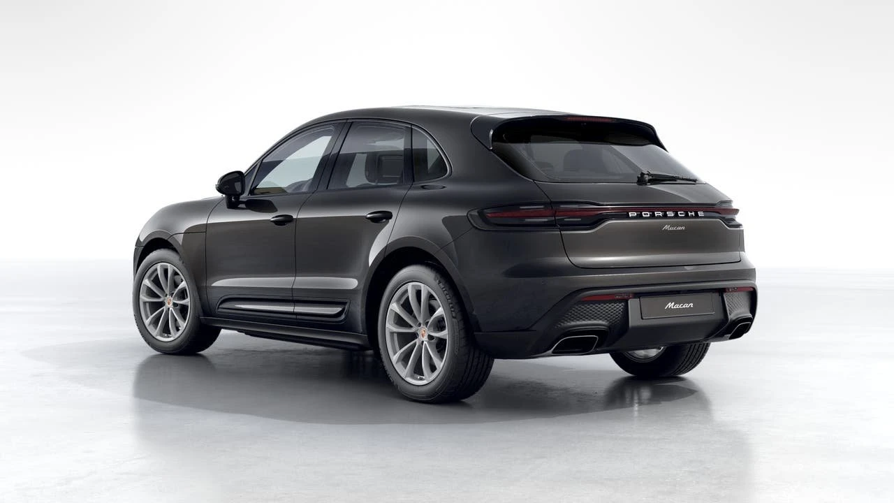 2026 Porsche Macan Electric - Image 3 of 10