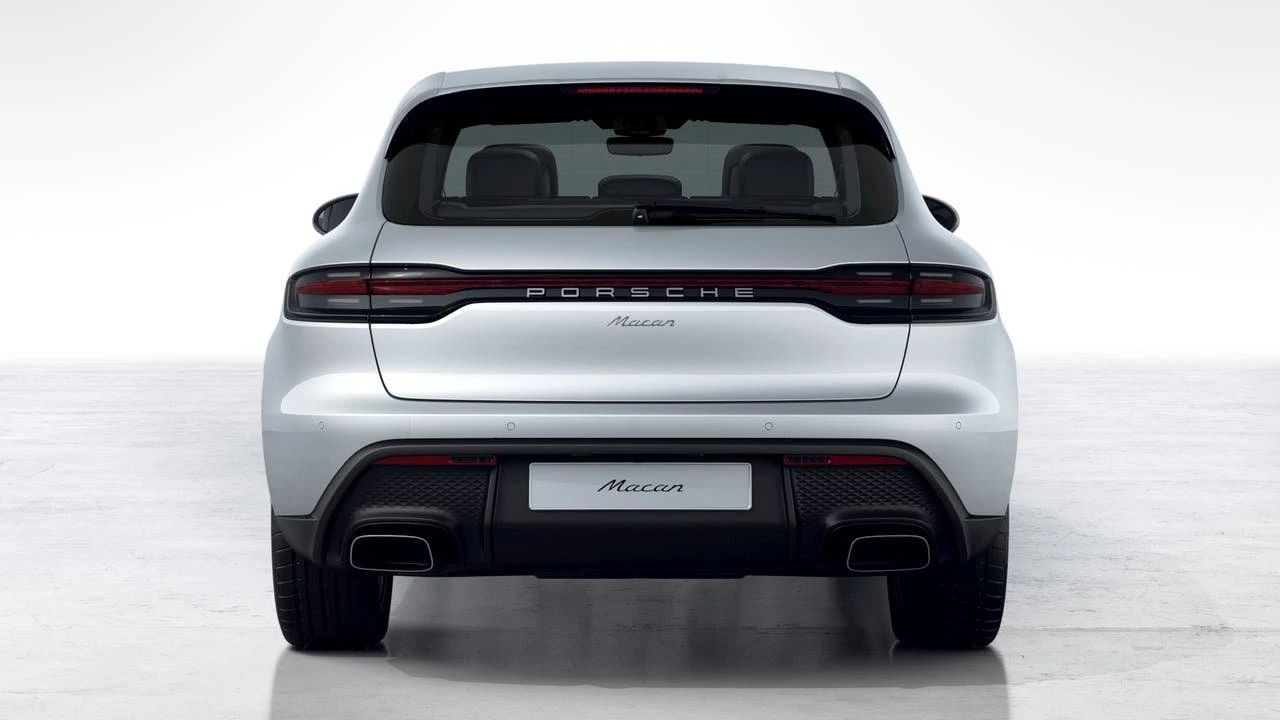 2026 Porsche Macan - Image 7 of 10