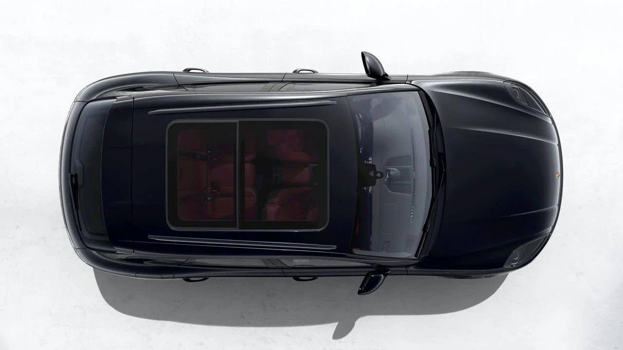 2026 Porsche Macan - Image 5 of 10