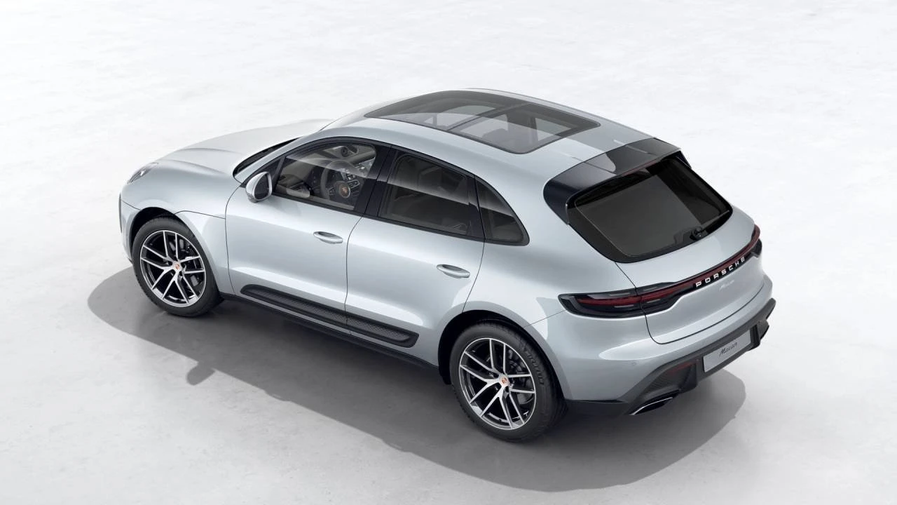 2026 Porsche Macan Electric - Image 4 of 10