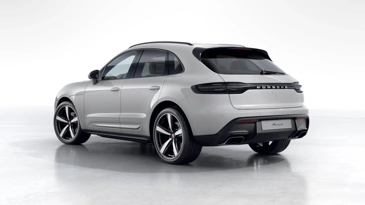 2026 Porsche Macan Electric - Image 3 of 10