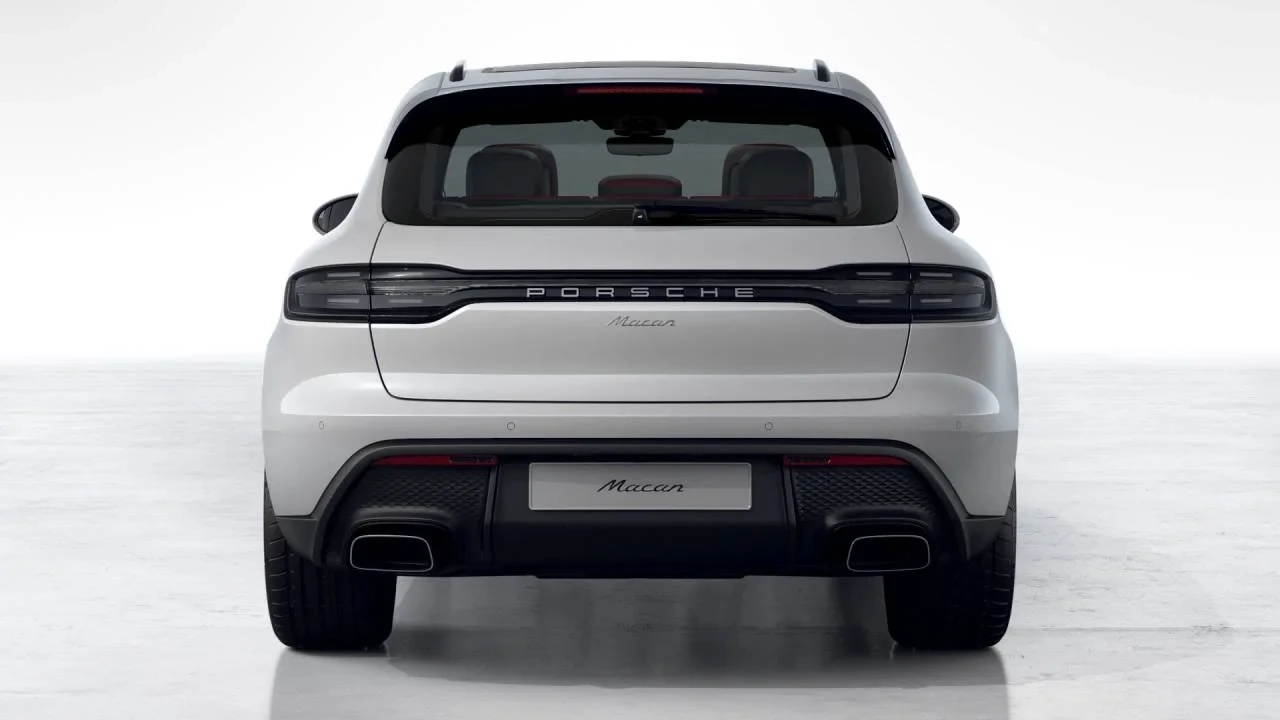 2026 Porsche Macan Electric - Image 7 of 10