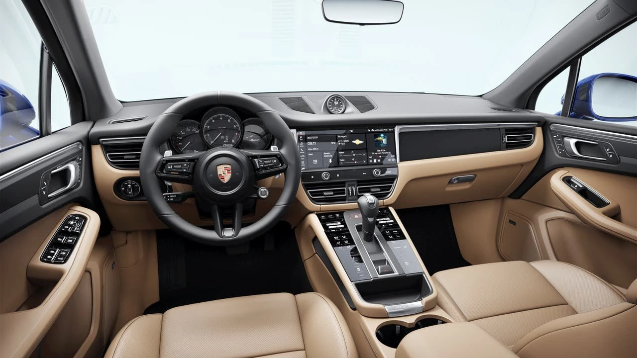 2026 Porsche Macan Electric - Image 9 of 10