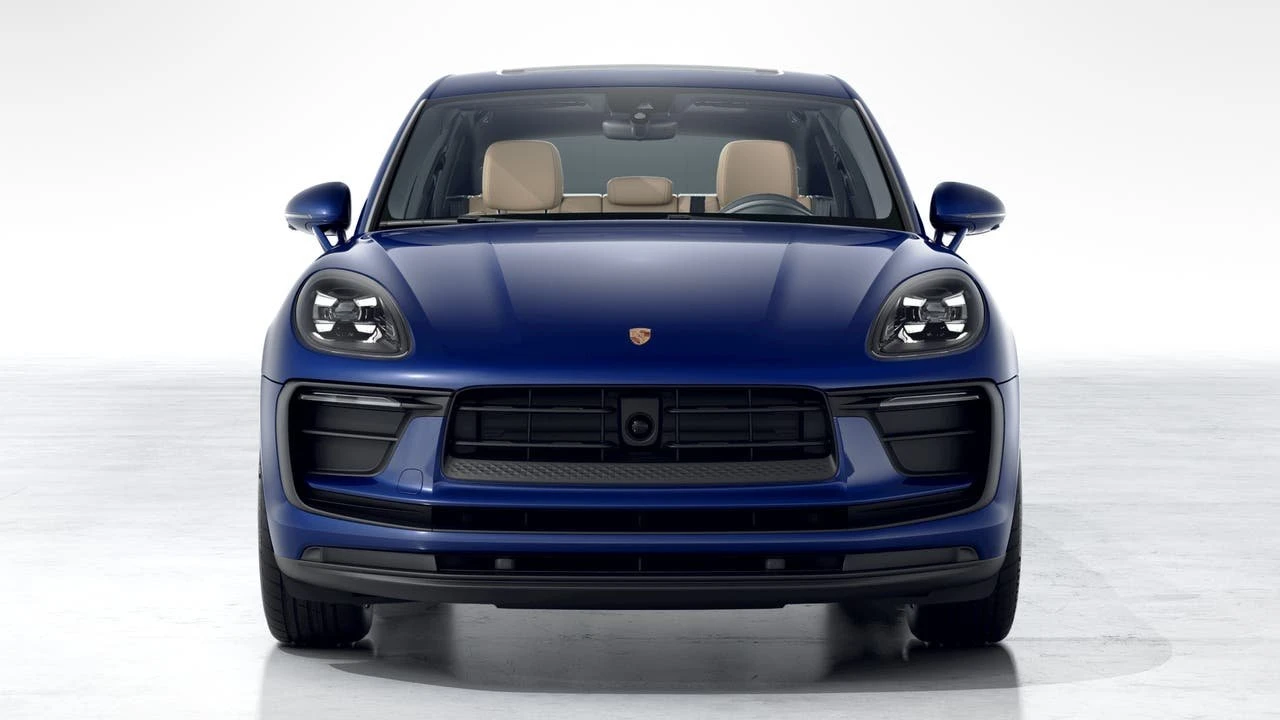 2026 Porsche Macan - Image 8 of 10