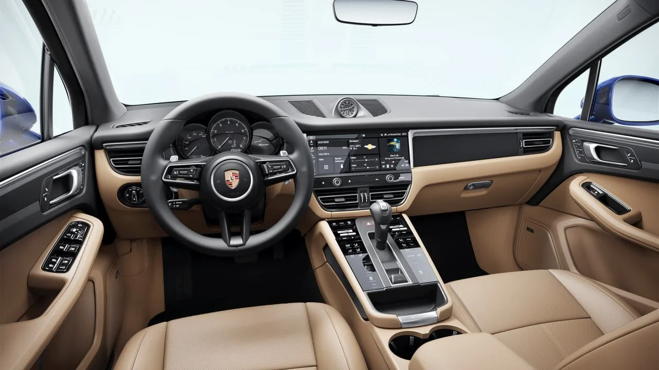 2026 Porsche Macan - Image 9 of 10