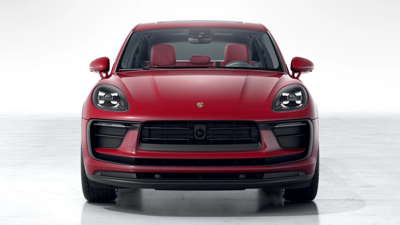 2026 Porsche Macan Electric - Image 8 of 10