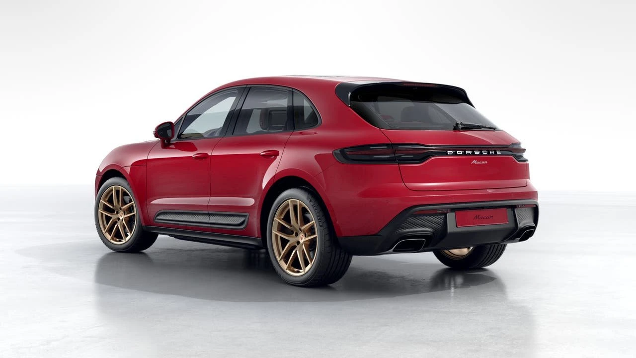 2026 Porsche Macan Electric - Image 3 of 10