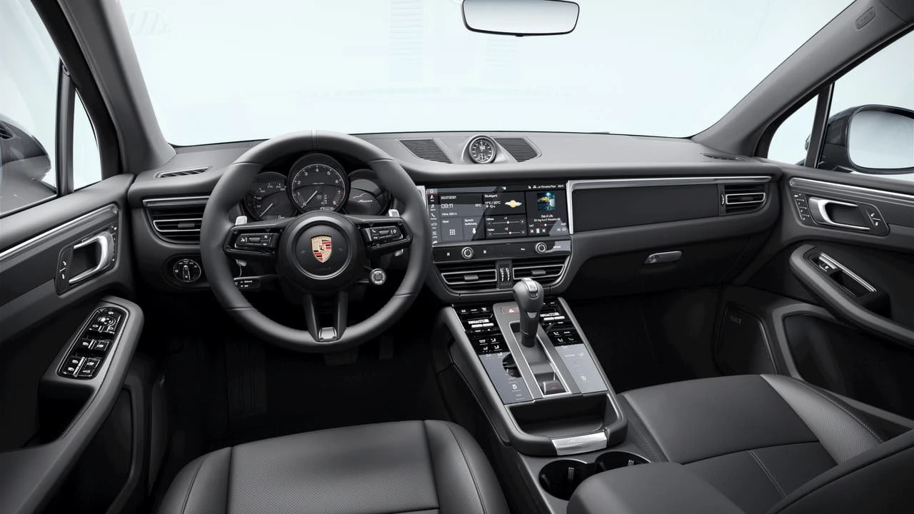2026 Porsche Macan Electric - Image 9 of 10