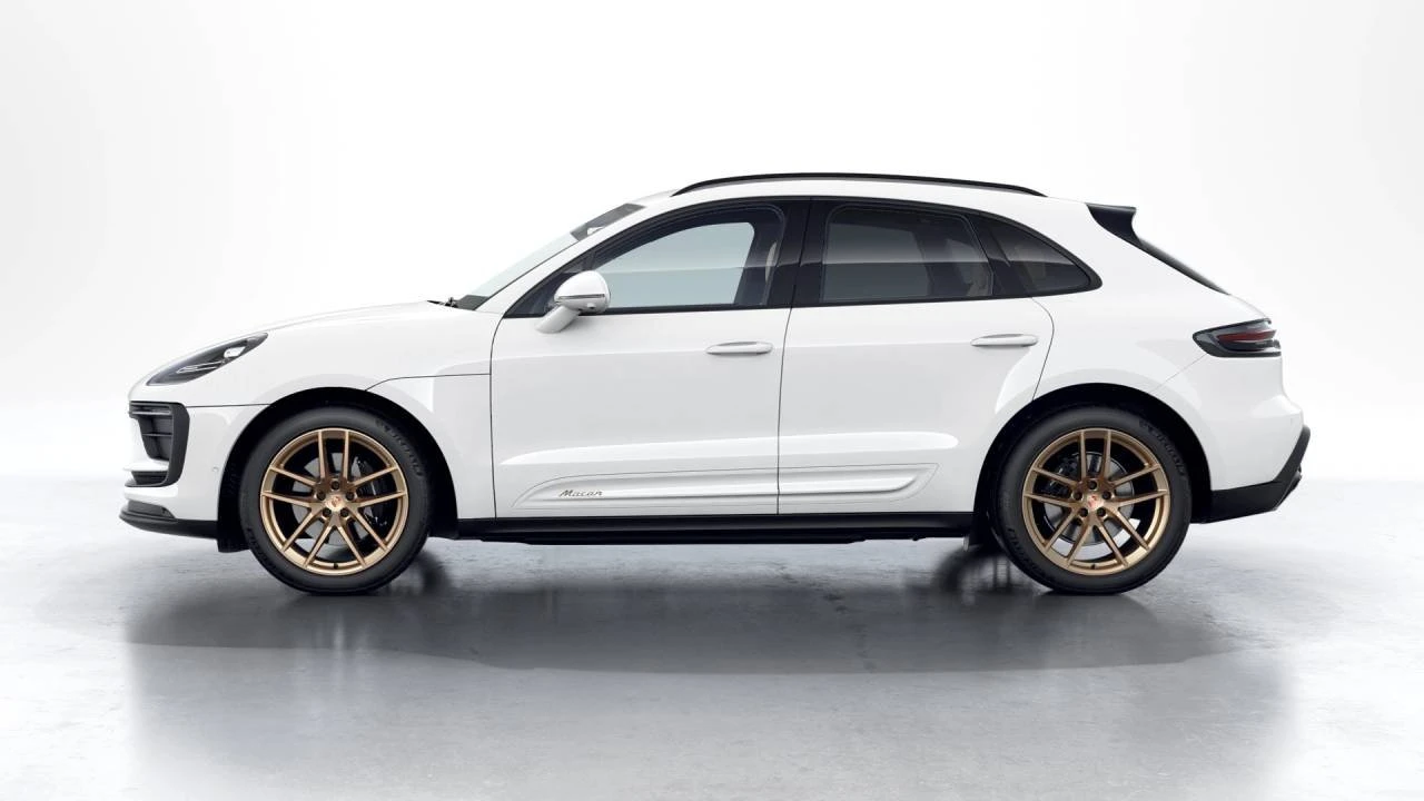 2026 Porsche Macan Electric - Image 2 of 10