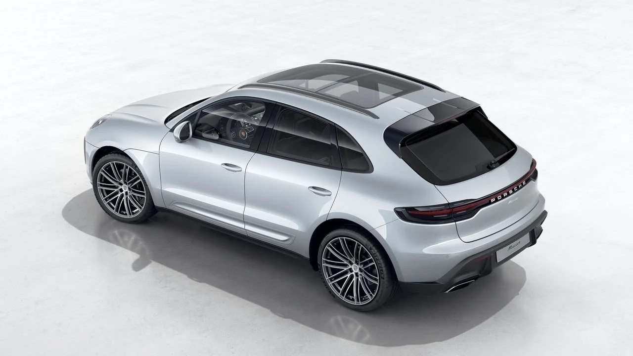 2026 Porsche Macan Electric - Image 4 of 10