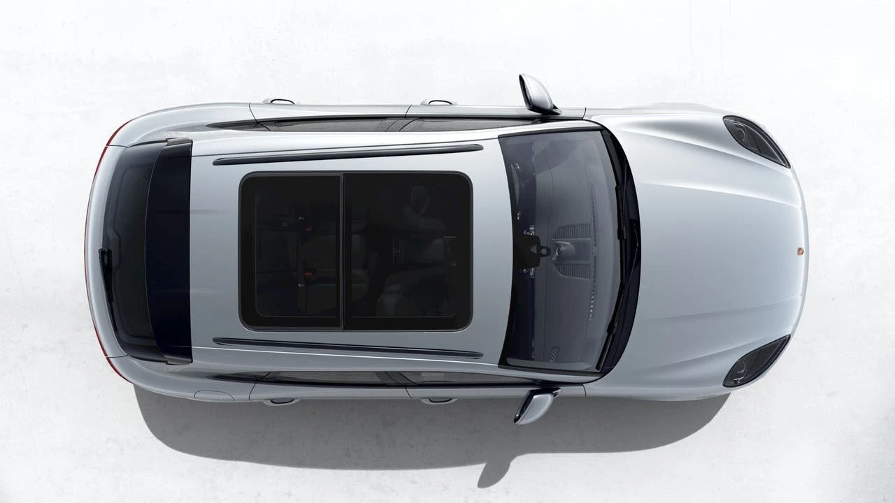 2026 Porsche Macan Electric - Image 5 of 10