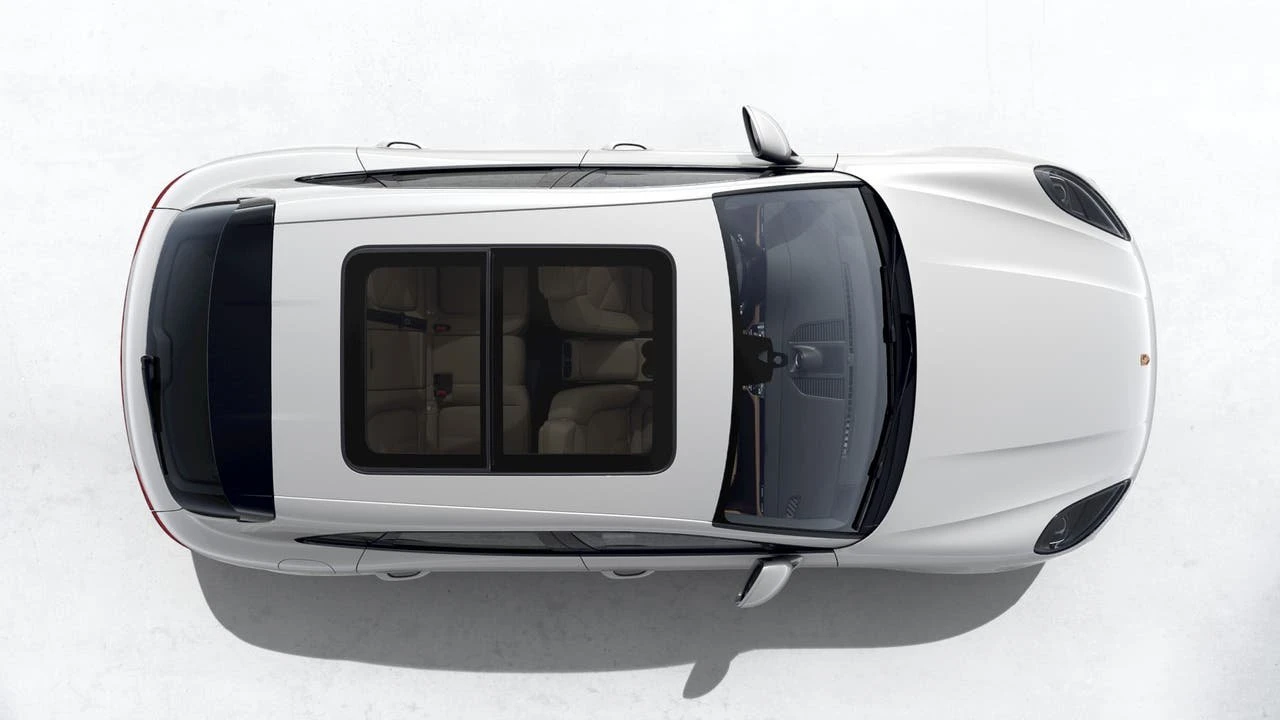 2026 Porsche Macan Electric - Image 5 of 10